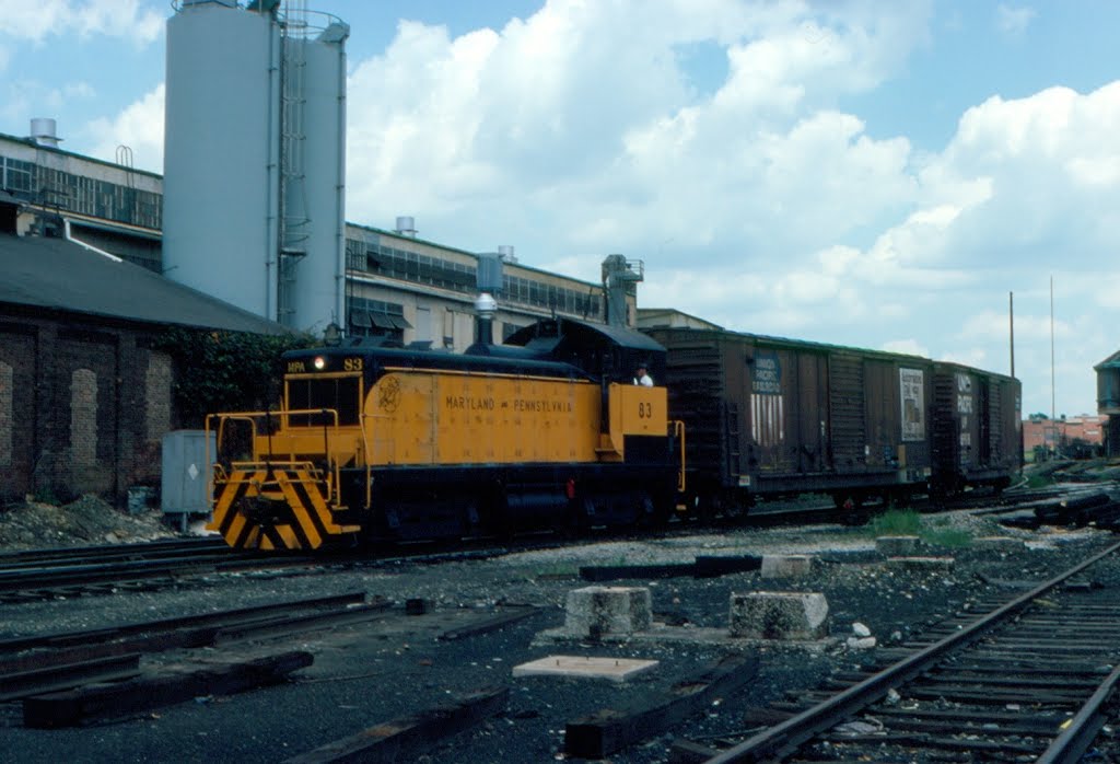Maryland & Pennsylvania Railroad EMD SW8 No. 83 at York, PA