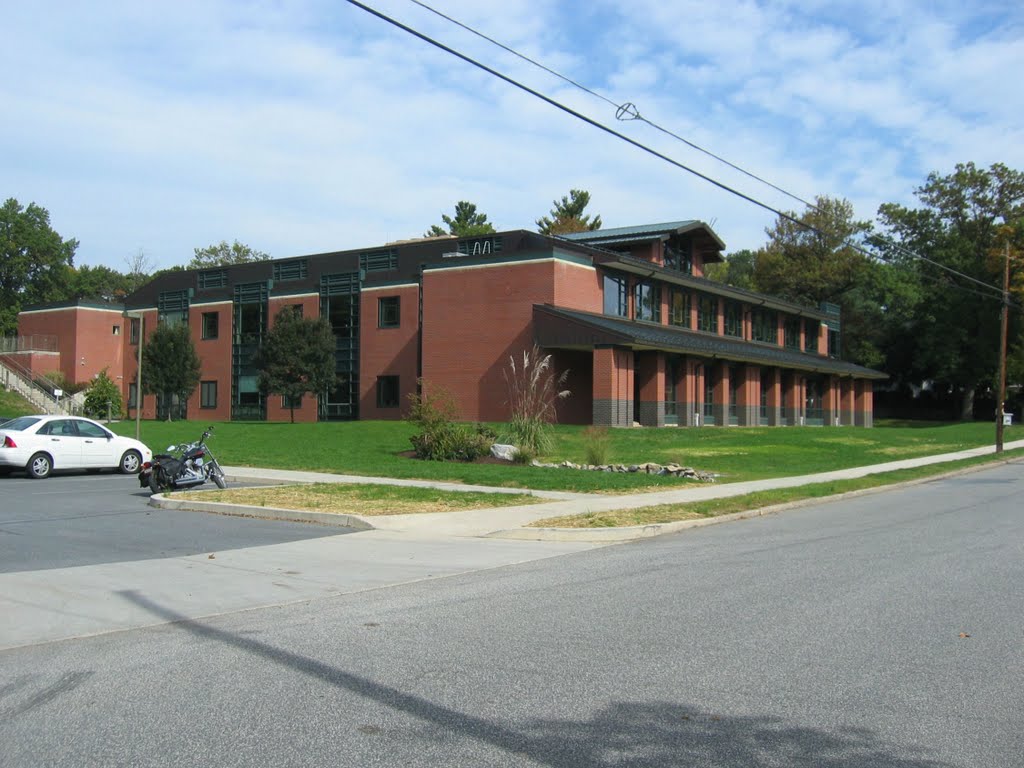 Fredricksen Library
