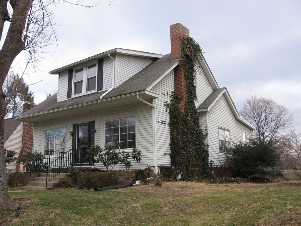 335 N 24th St