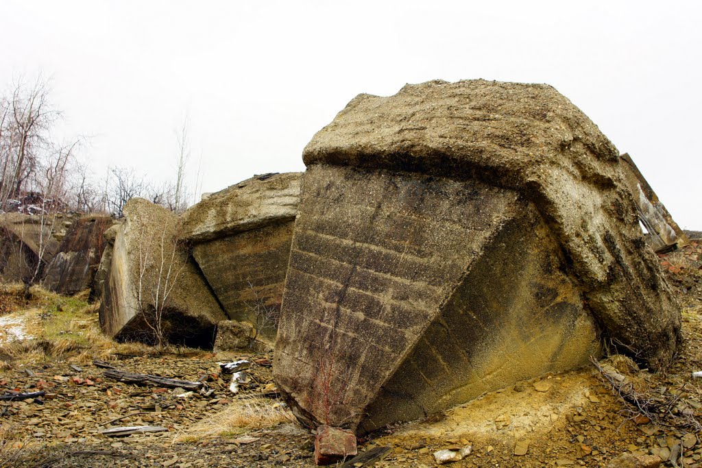 huge chunk of concrete2