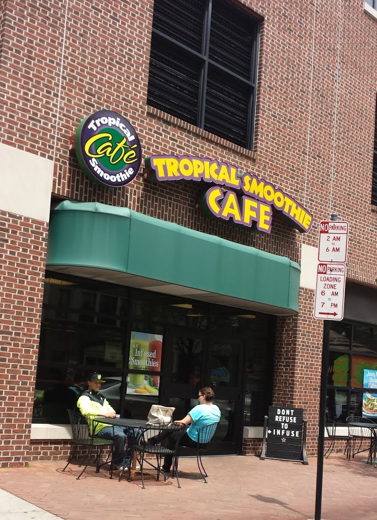 Tropical Smoothie Cafe