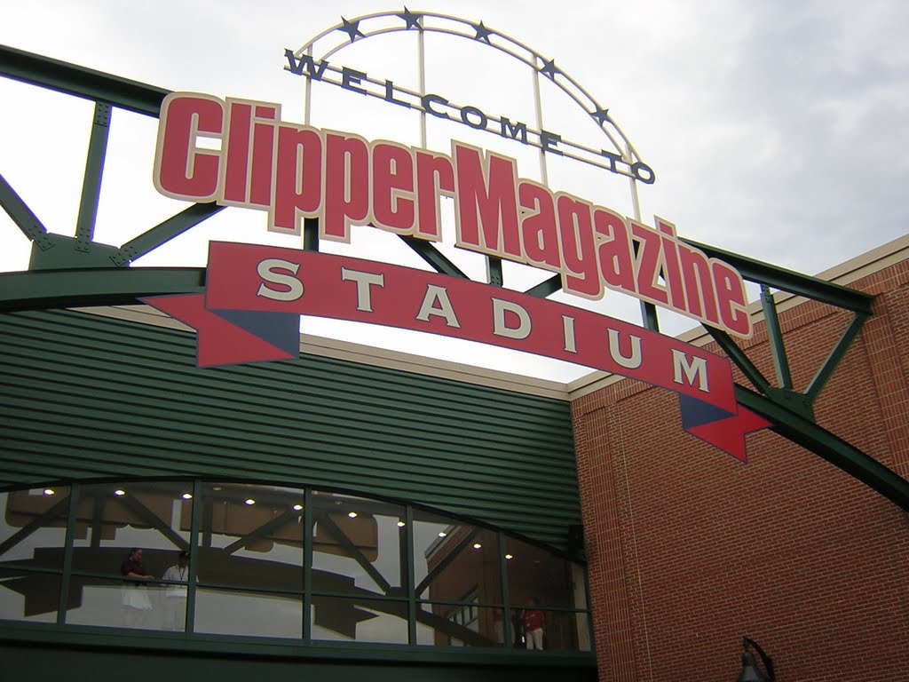 Lancaster Barnstormers - Clipper Magazine Stadium