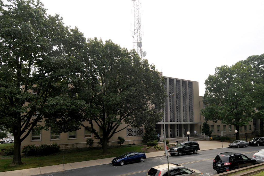 Lebanon County & City Building (1962) Lebanon, PA 8-2012