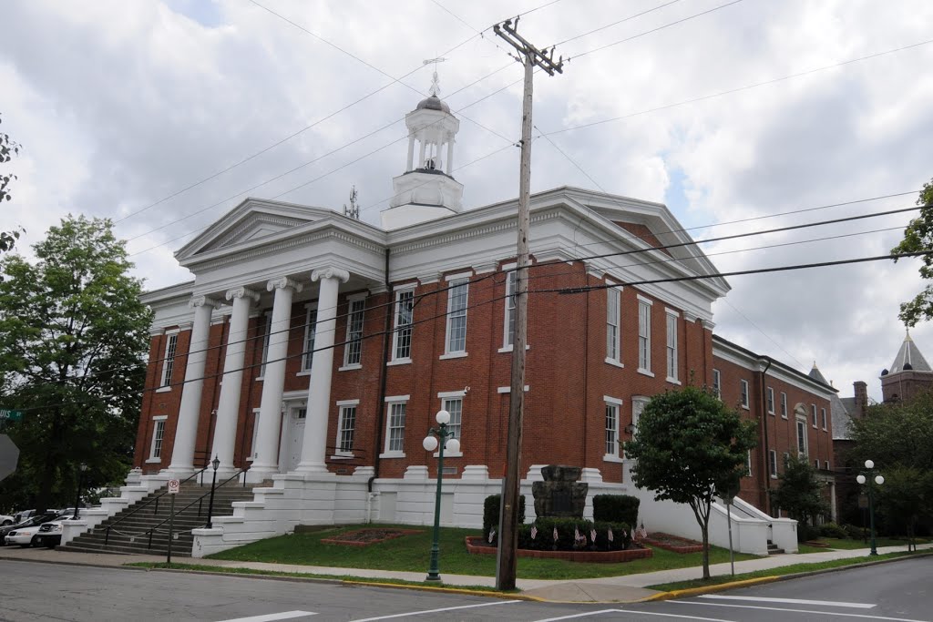 Union Co. Courthouse (1856) Lewisburg, PA 7-2013