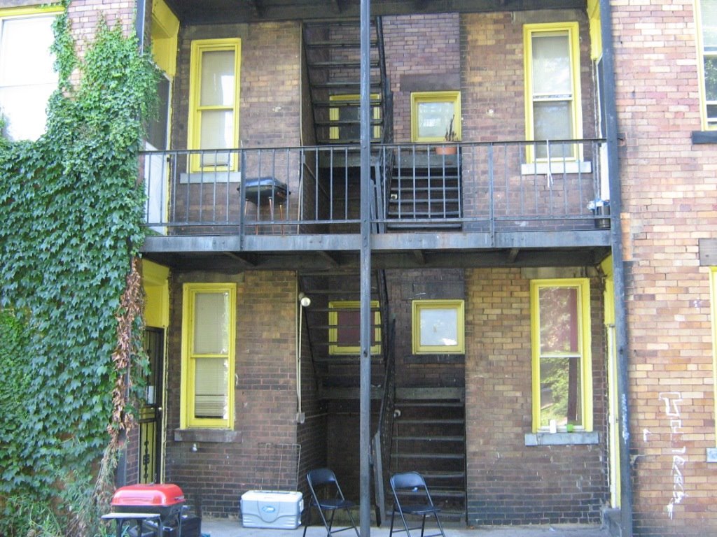 3835 HIAWATHA