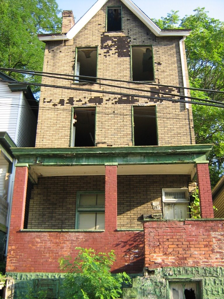 212 CHURCHILL