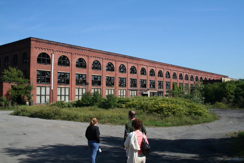 P&LERR Building