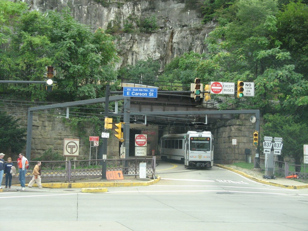 South Hills Tunnel, Pittsburgh