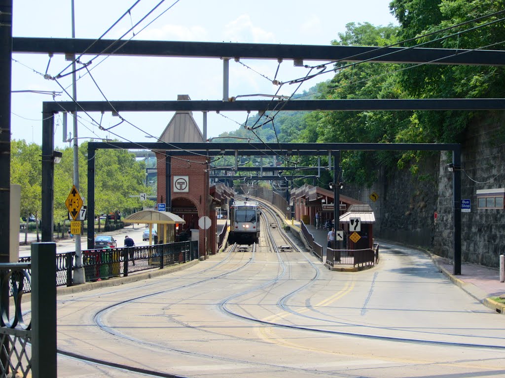 Station Square Station