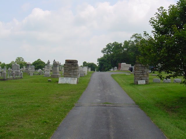 Laurel Point Cemetery, Carmichaels
