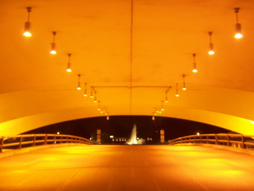 Tunnel Toward Point