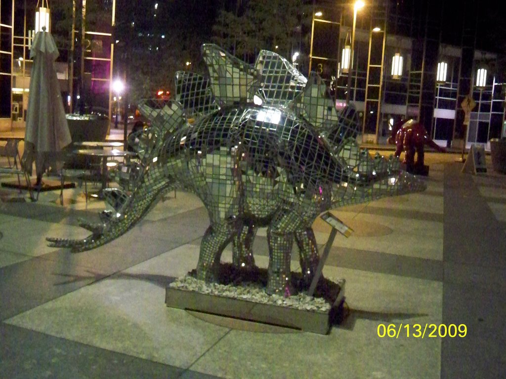 DINOSAURUS