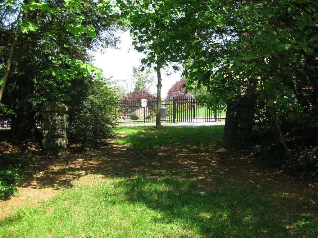 Old Gate