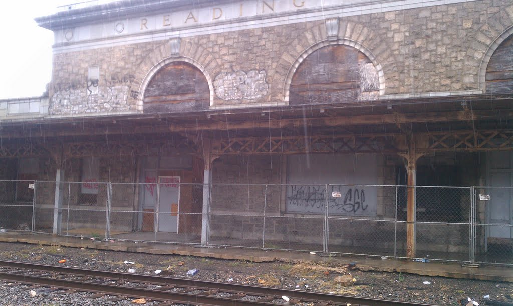 Original Reading Station.