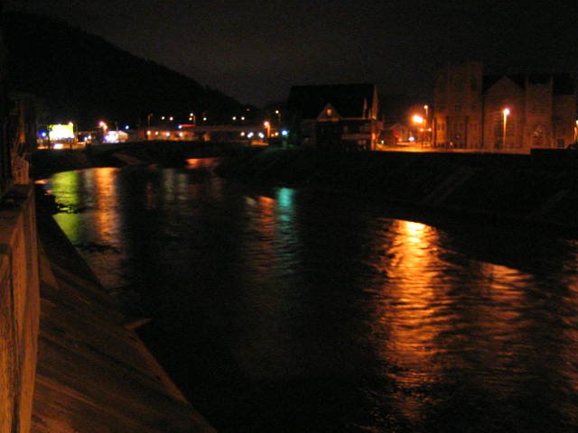 Stoneycreek at night