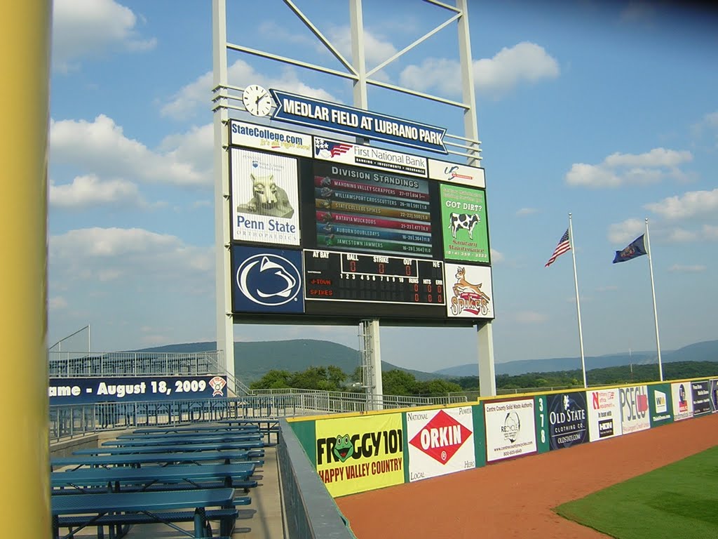 State College Spikes - Medlar Field at Lubrano Park