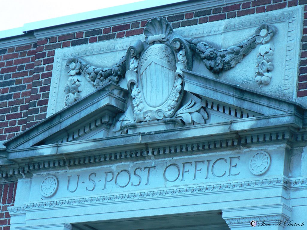 Post Office - Crest over Door - Lock Haven, PA