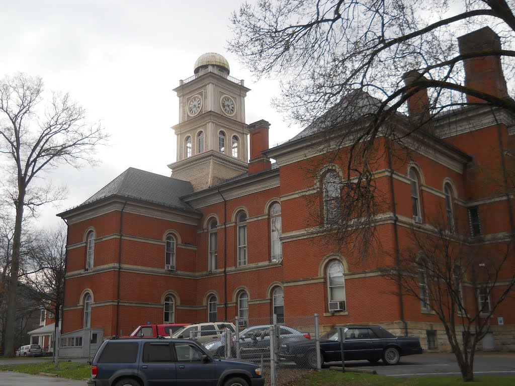 Huntingdon County Courthouse, Huntingdon, PA