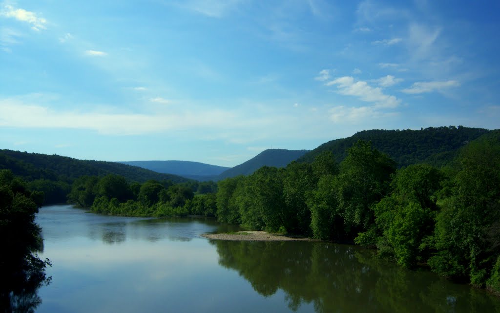 522 Juniata river view