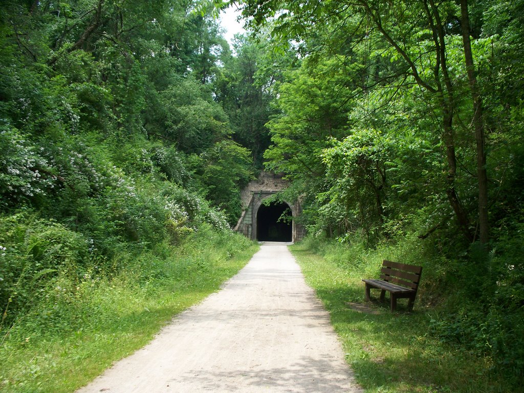 Toward National Tunnel from East
