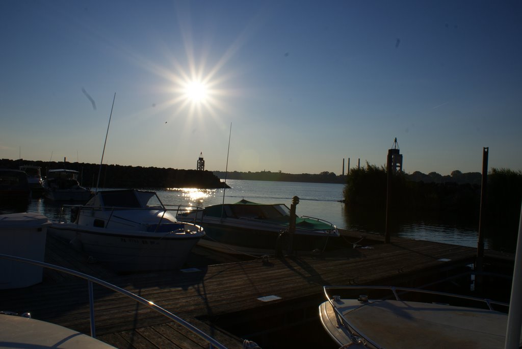 sunrise on the bay