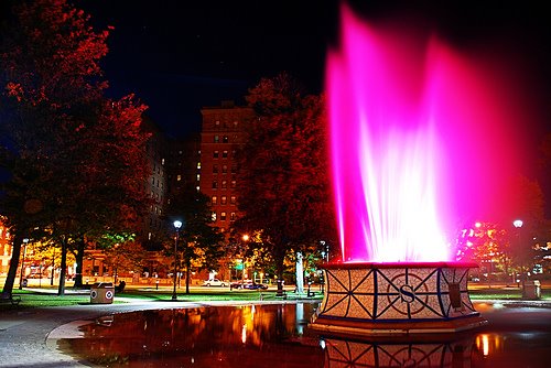 Edison Electric Fountain at Perry Square
