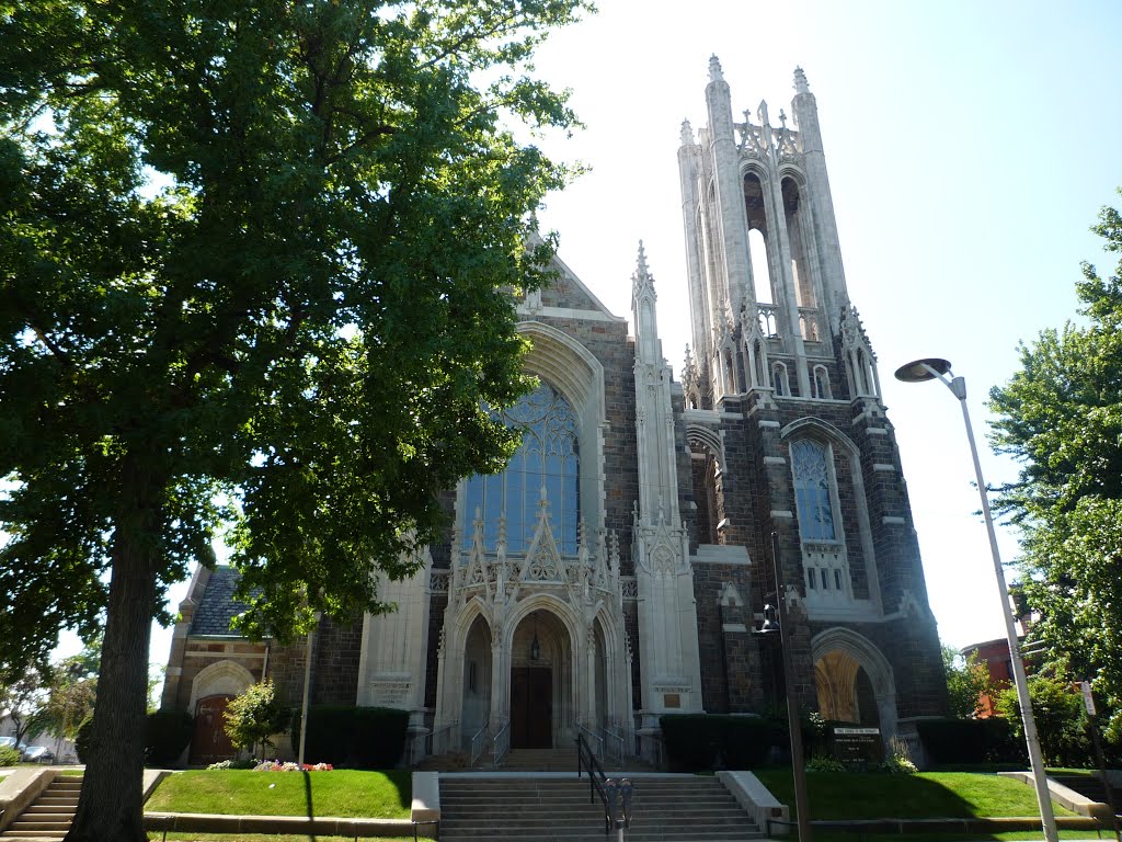 Erie PA - iglesia Covenant en Myrtle & 6 [ago 13]