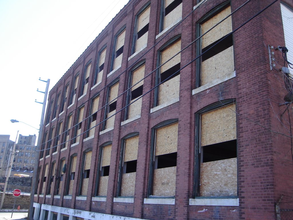 Behind the Tavern on Cherry St