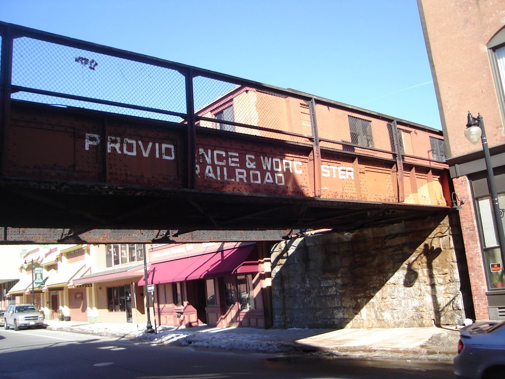 Trestle over Main St