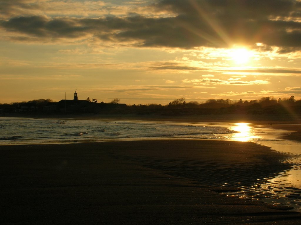 Gallo @ Sunset in Narragansett Beach