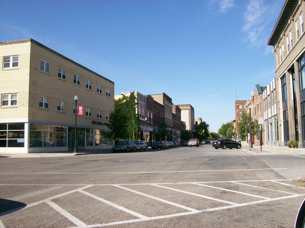 South 3rd Street & Kittson Ave