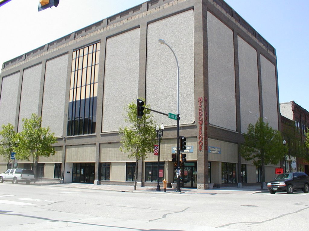 Former Griffiths Department Store, 3rd St & Demers Ave., Grand Forks, ND