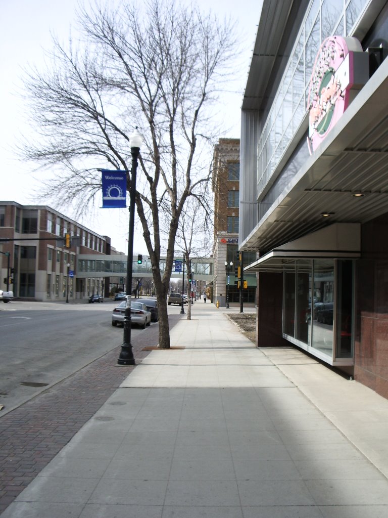 S 4th St, Grand Forks