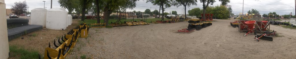 the outside lot HOE style