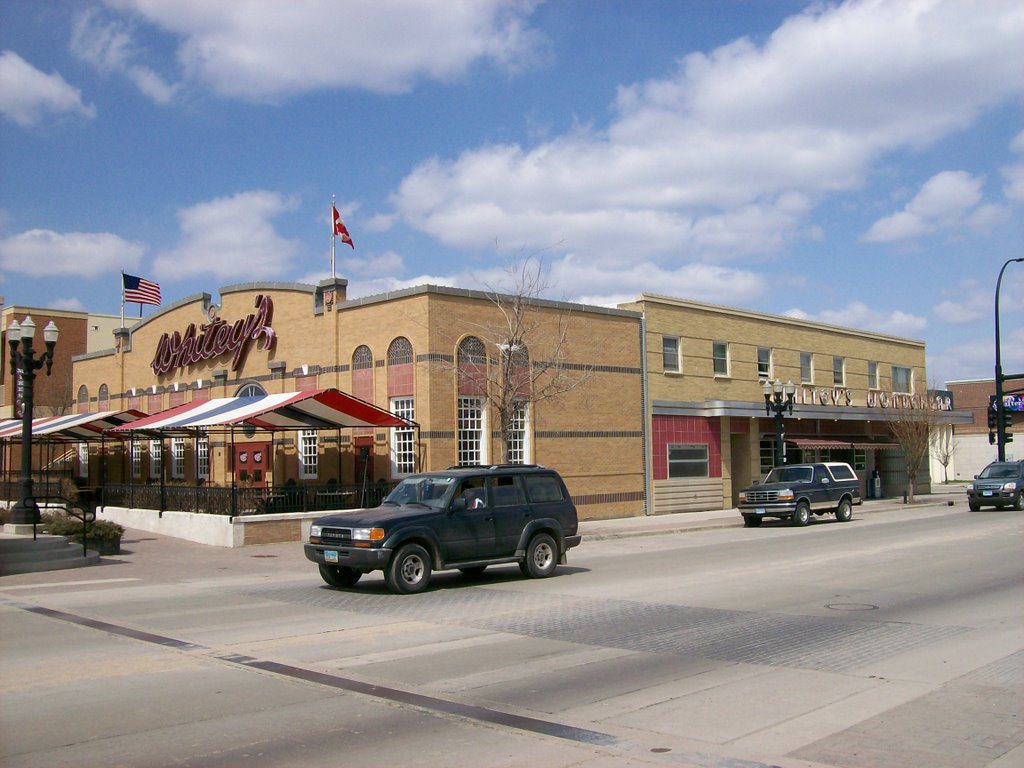 Whiteys Wonderbar, East Grand Forks, MN