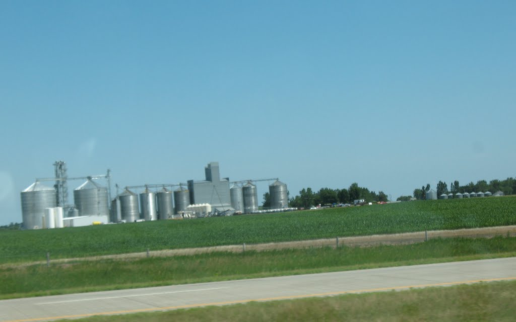 Silos and silos at Eldridge