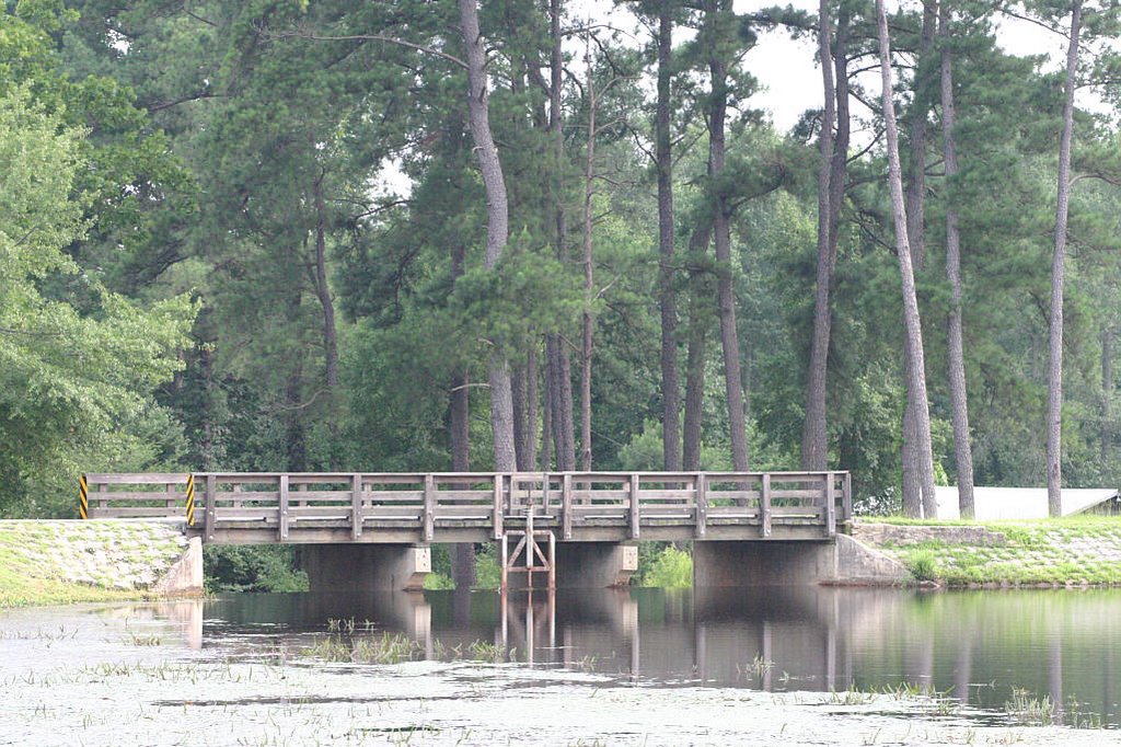 Aberdeen Lake dam