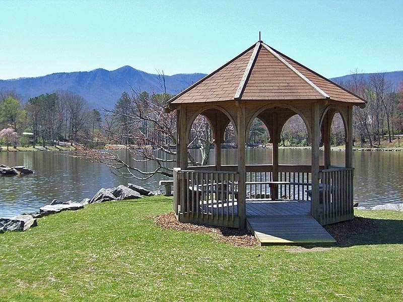 Gazebo at Lake Tomahawk