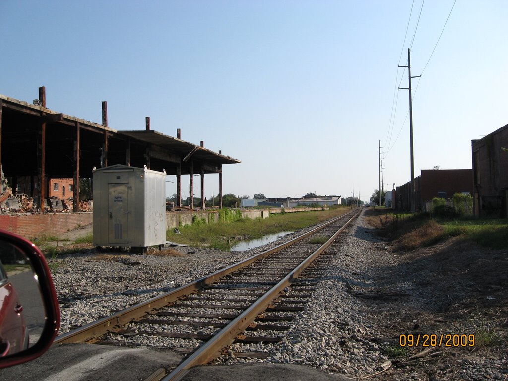 RR tracks and burned-out tobacco factory, Greenville, NC