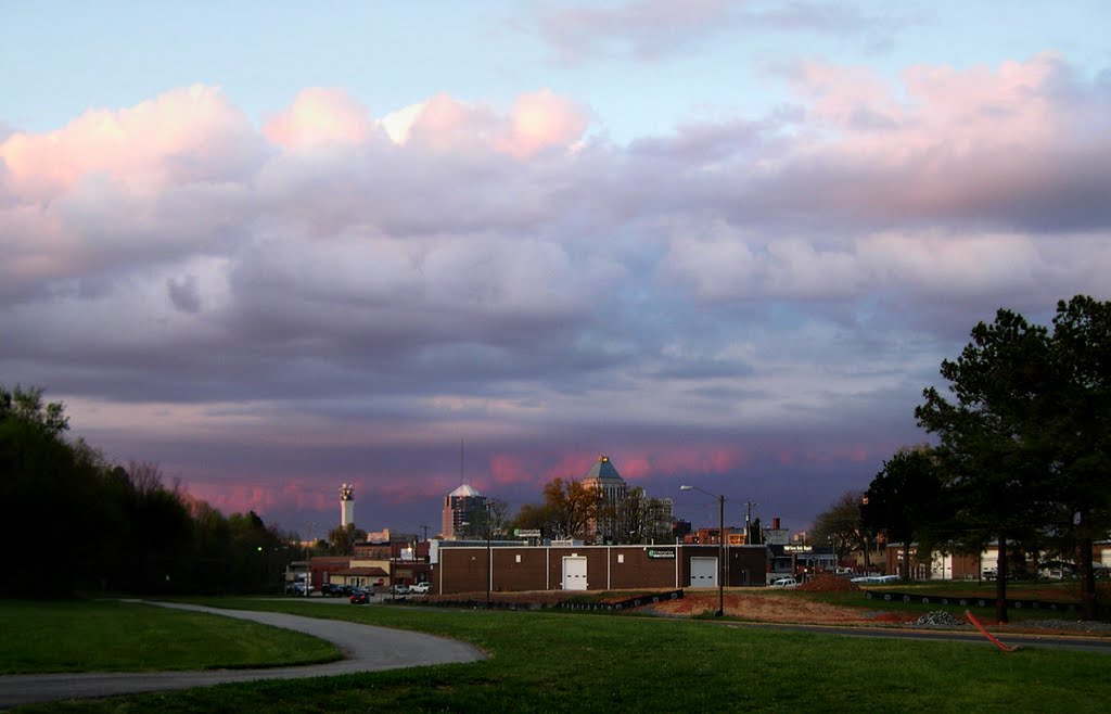 Approach to downtown Greensboro from the southeast
