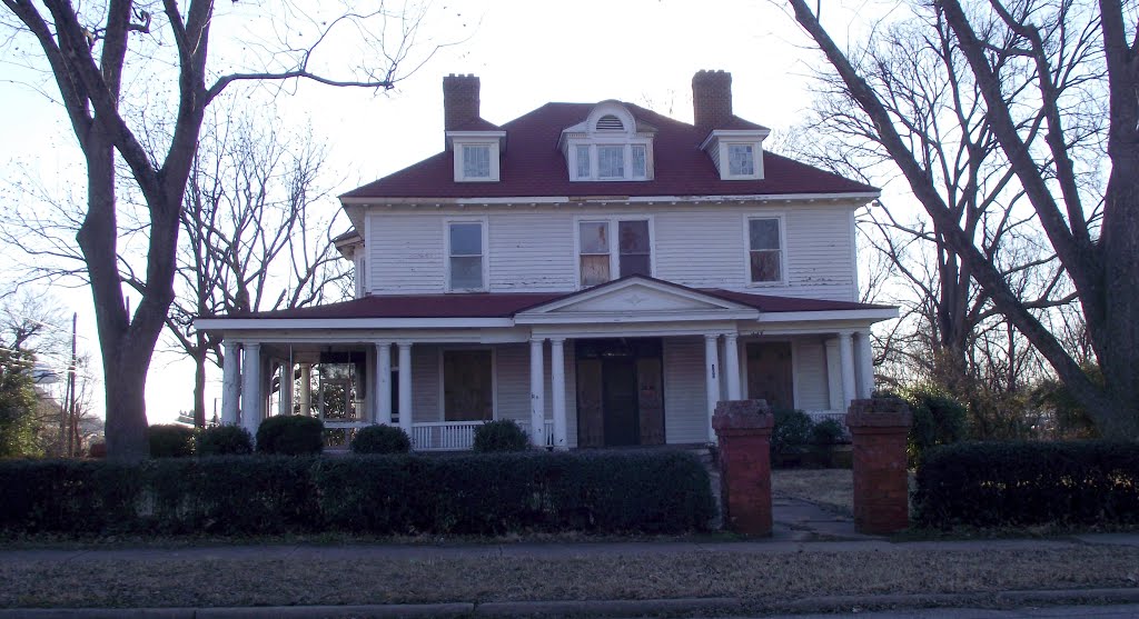 Houses near downtown---st