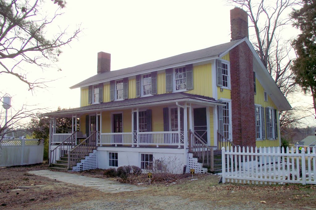Dr. Shubal Gardner Coffin House C. 1855---st