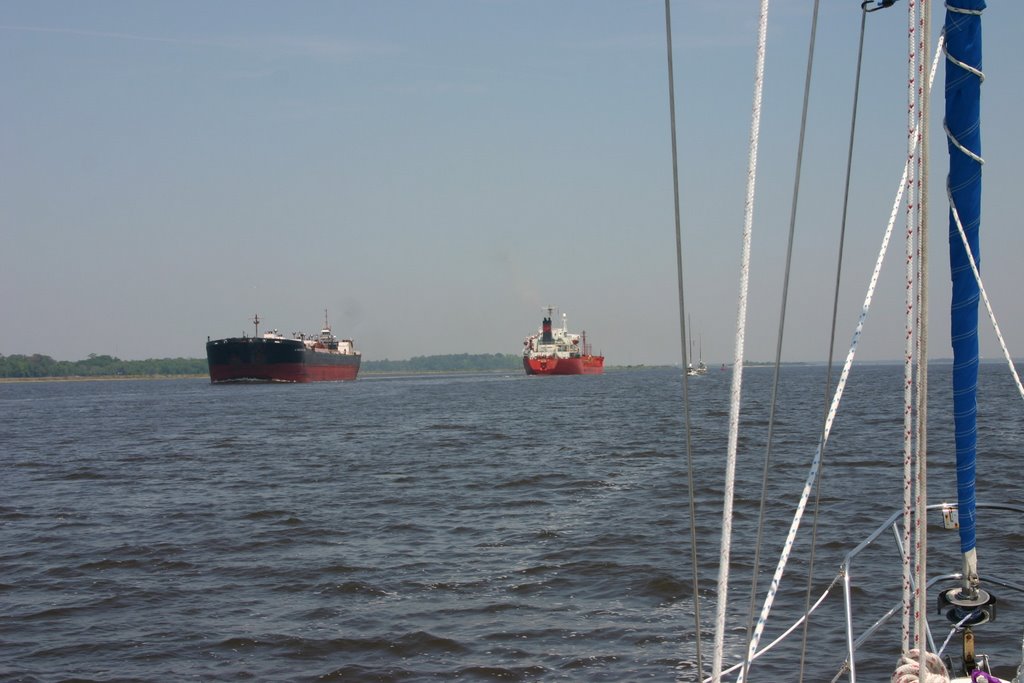 Cape Fear R commercial traffic