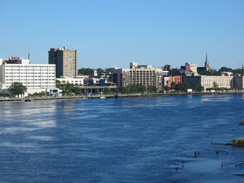 Riverfront - Downtown Wilmington