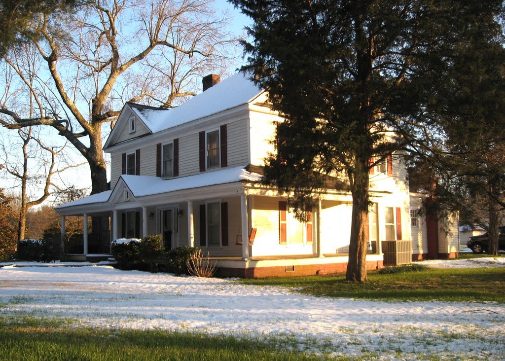 House on Hwy 84, Weddington, NC