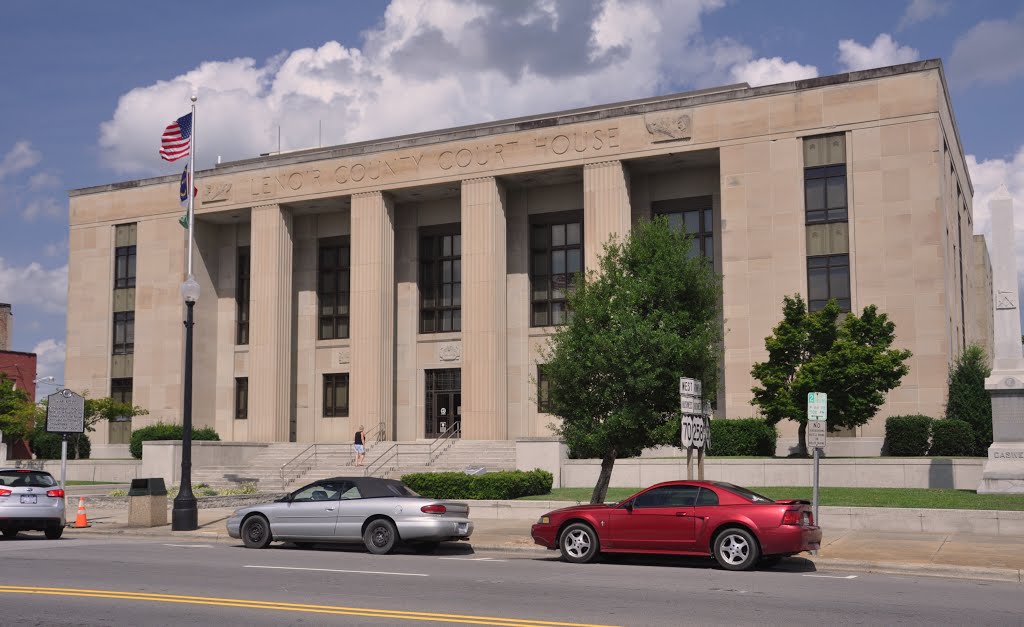 Lenoir County (NC) Courthouse