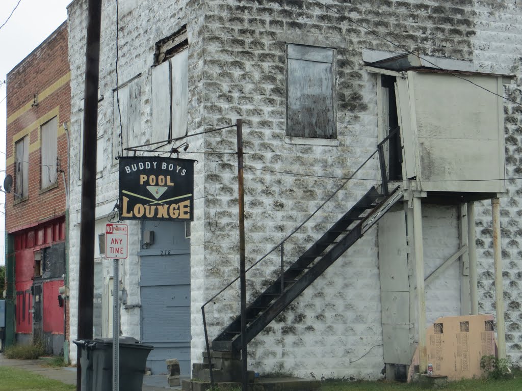 Buddy Boys isnt open today, Kinston, North Carolina