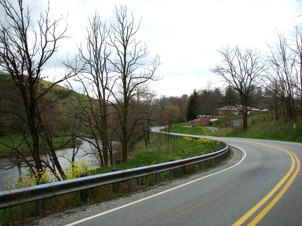 DSC07338  Country Roads - NW view