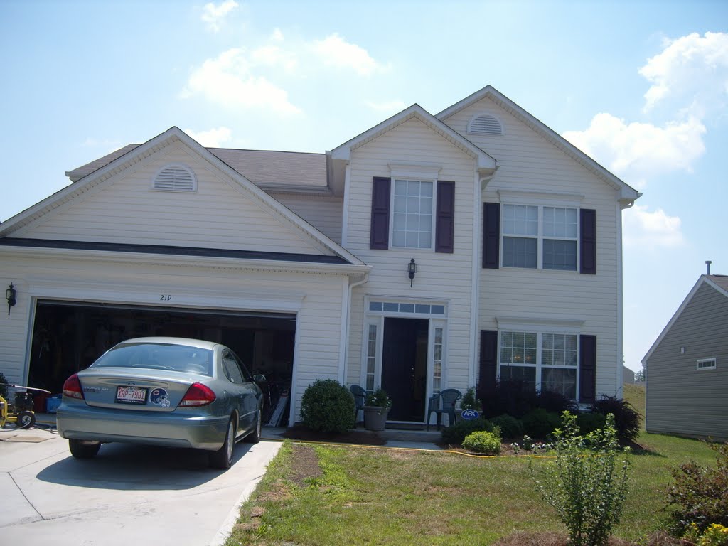 219 Gumtree Dr.