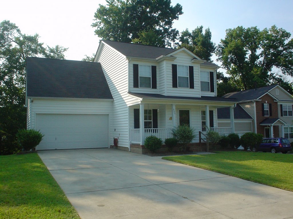 925 treasure Place (Meyers House)